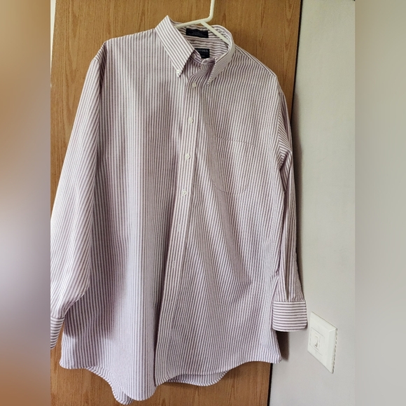 Stafford Essentials Oxford Long Sleeve Button Down Shirt - Picture 5 of 6